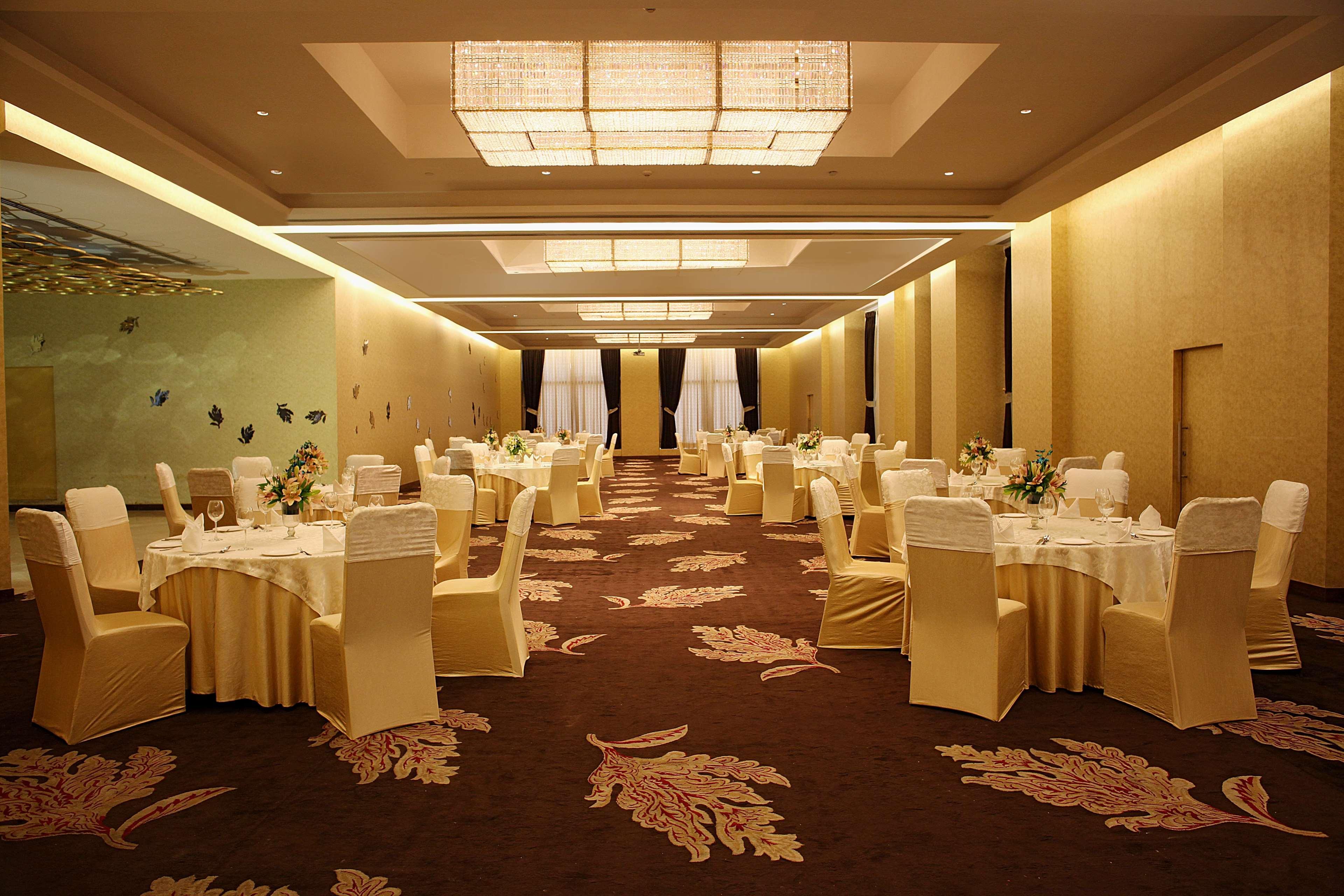 Radisson Blu Hotel New Delhi Dwarka מראה חיצוני תמונה The ballroom