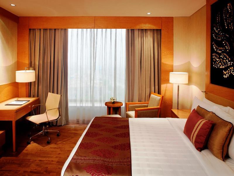 Radisson Blu Hotel New Delhi Dwarka מראה חיצוני תמונה A room at the Taj Bengal